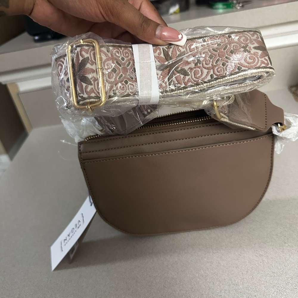 Elegant Tan Crossbody Bag with Floral Strap